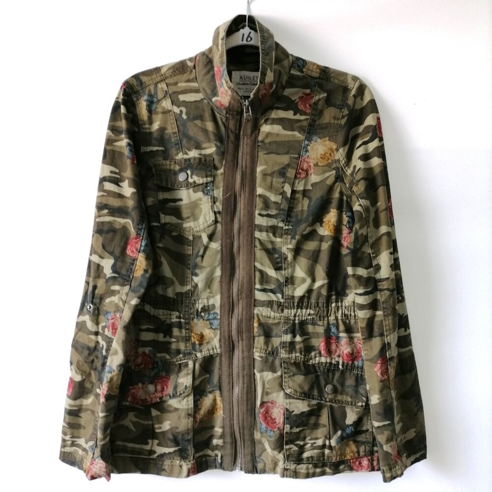 Ashley 26 International Womens Army Green Camouflage Full Zip Jacket Size S